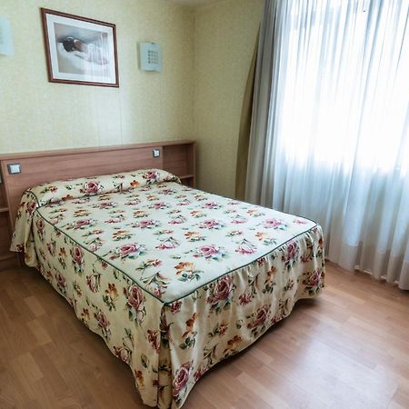 Hotel Bedoya Сантандер Экстерьер фото