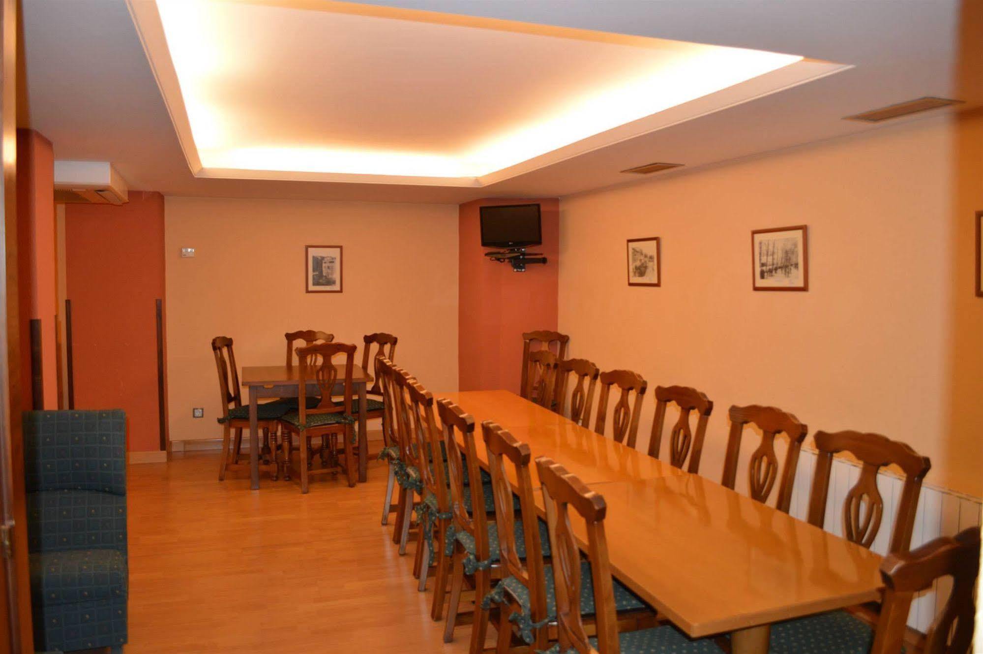 Hotel Bedoya Сантандер Экстерьер фото